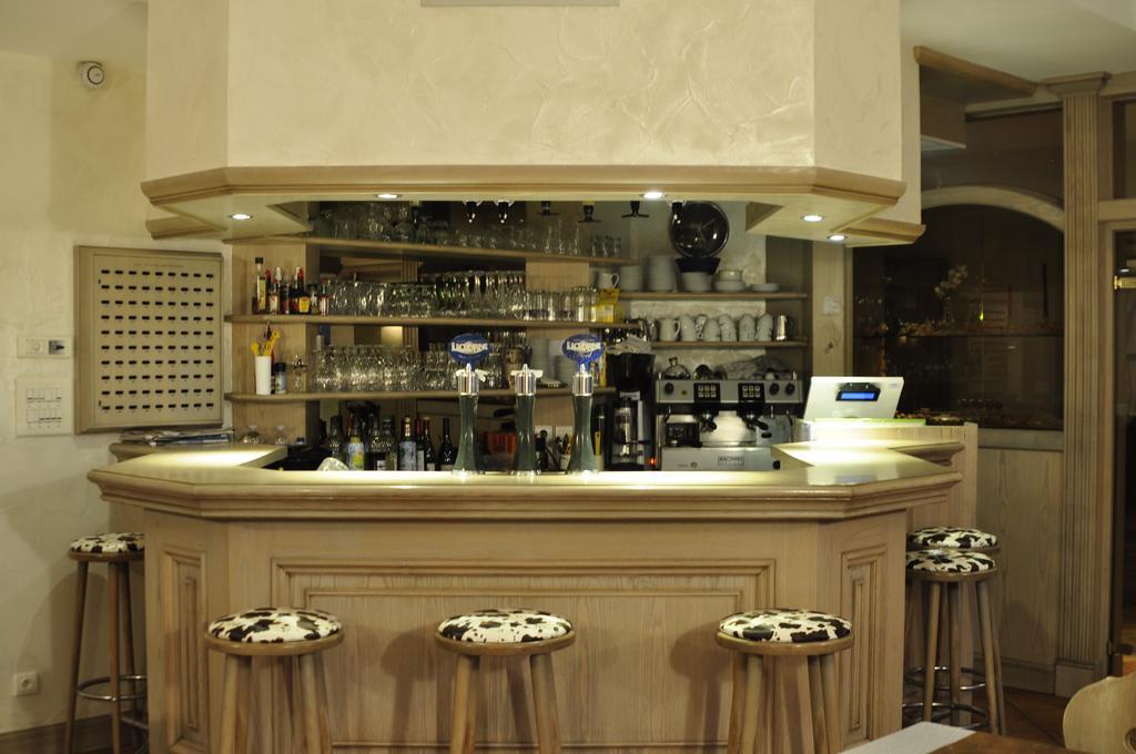 Hotel Du Herrenstein Neuwiller-lès-Saverne Екстериор снимка