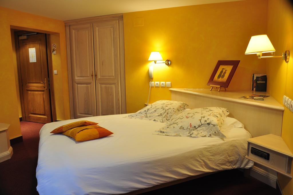 Hotel Du Herrenstein Neuwiller-lès-Saverne Стая снимка