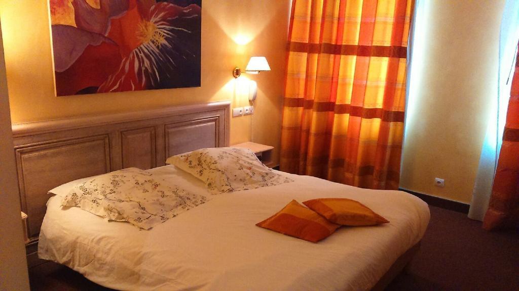 Hotel Du Herrenstein Neuwiller-lès-Saverne Стая снимка